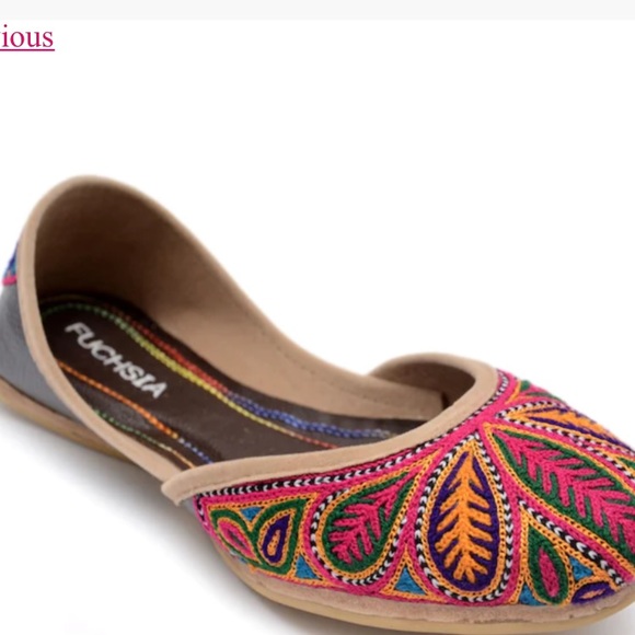 Fucshia Flats - Picture 3 of 3